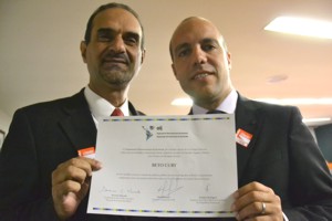 Beto Cury é homenageado Organização Ibero Americana de Juventude- OIJ em Brasília – Ele chega a Divinópolis no dia 13 as 13 horas beto oit - 2